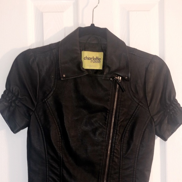 Jackets & Blazers - Short Leather Jacket